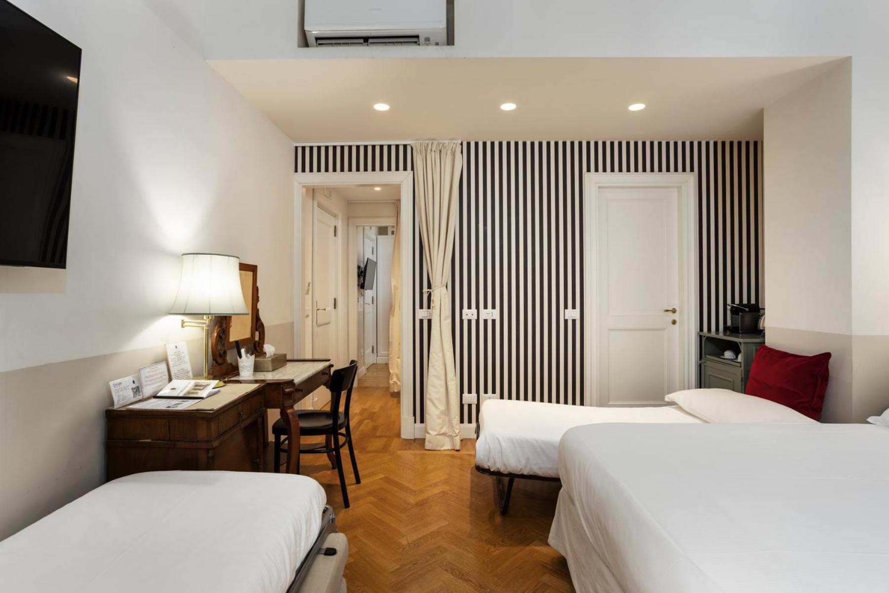Relais Donna Lucrezia Hotel Rome Exterior photo